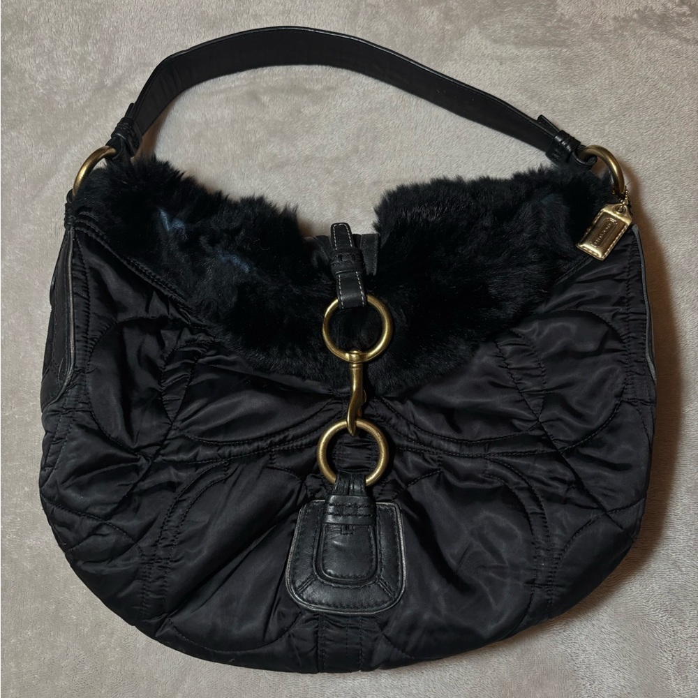 Coach Vintage Y2K Ski Quilted Fur Trim Shoulder Bag